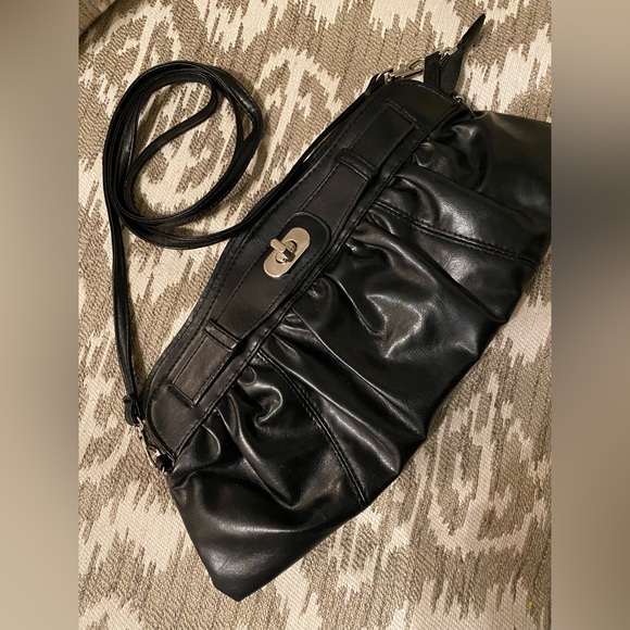 D-fusion black handbag purse - removable shoulder strap - animal print - zipper - Picture 2 of 7